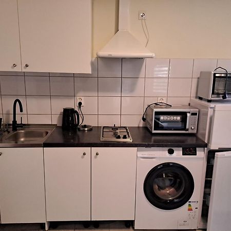 Maly Domek - Zielonka Zielonka  Buitenkant foto